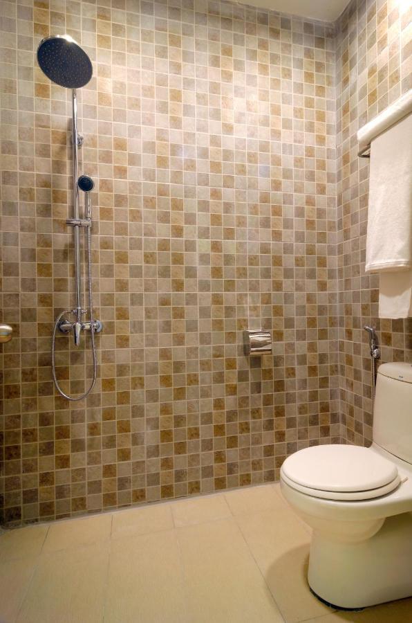 Bulatan Hostel Tanjong Aru Экстерьер фото
