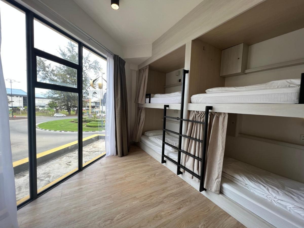Bulatan Hostel Tanjong Aru Экстерьер фото